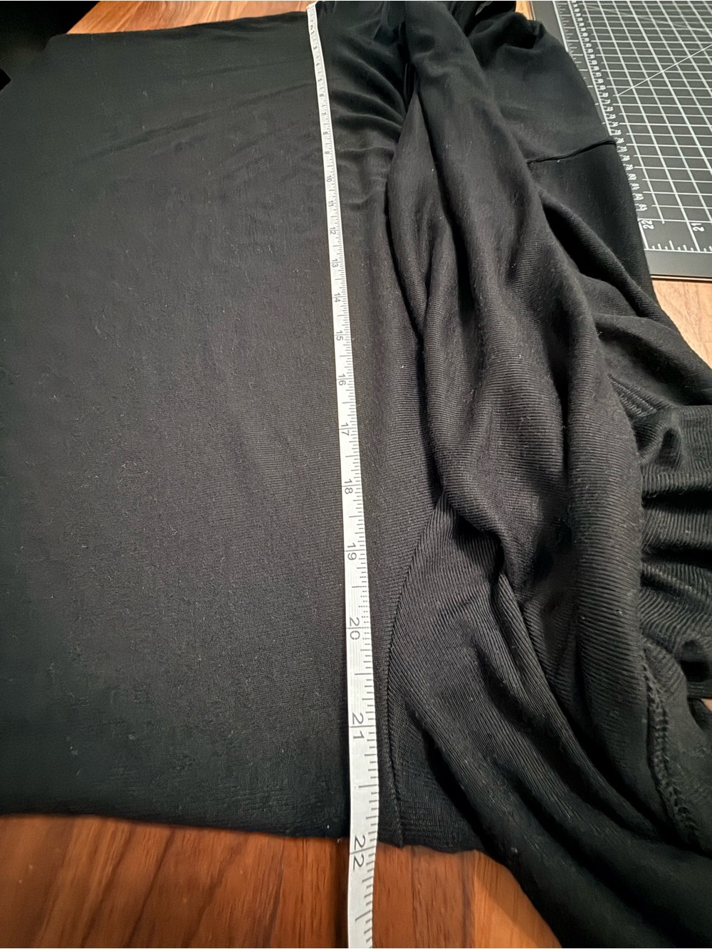 Old Navy Black Off-Shoulder Draped Neck Tunic - Picture 5 of 6